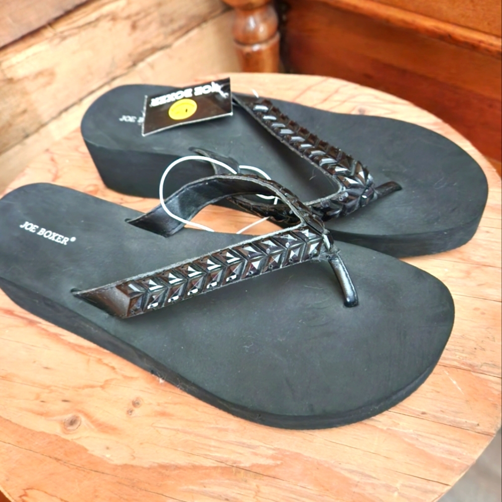 Joe Boxer Sandals